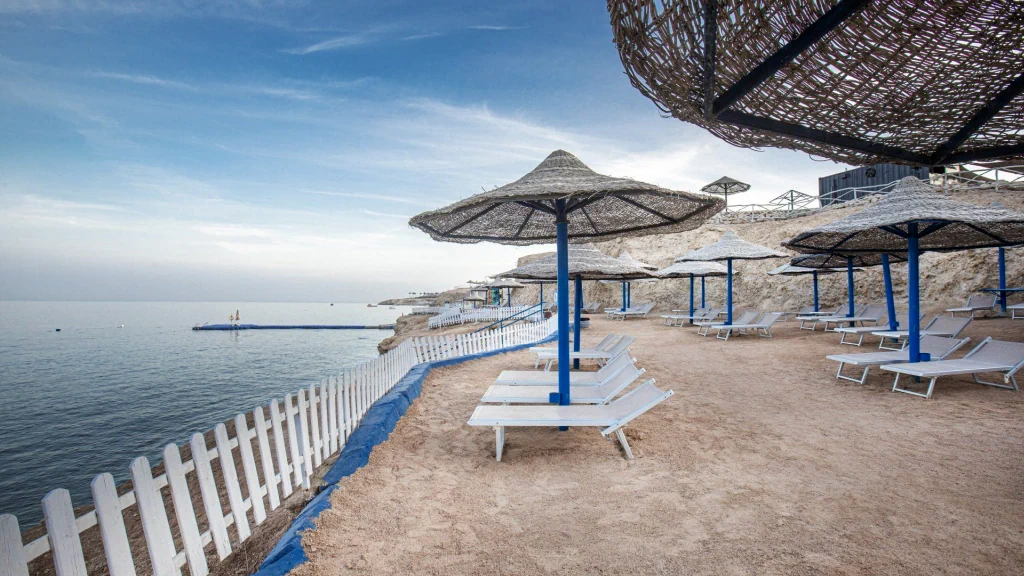 الفندق بيراميزا بيتش ريزورت - شرم الشيخ